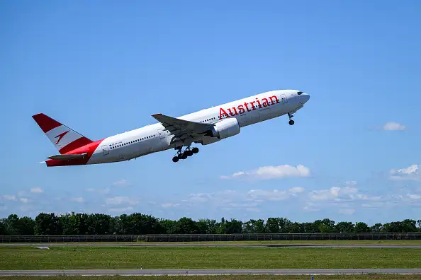 ‘We’re so lucky you’re all Israelis’, flight attendant tells passengers who helped man taken ill on jet