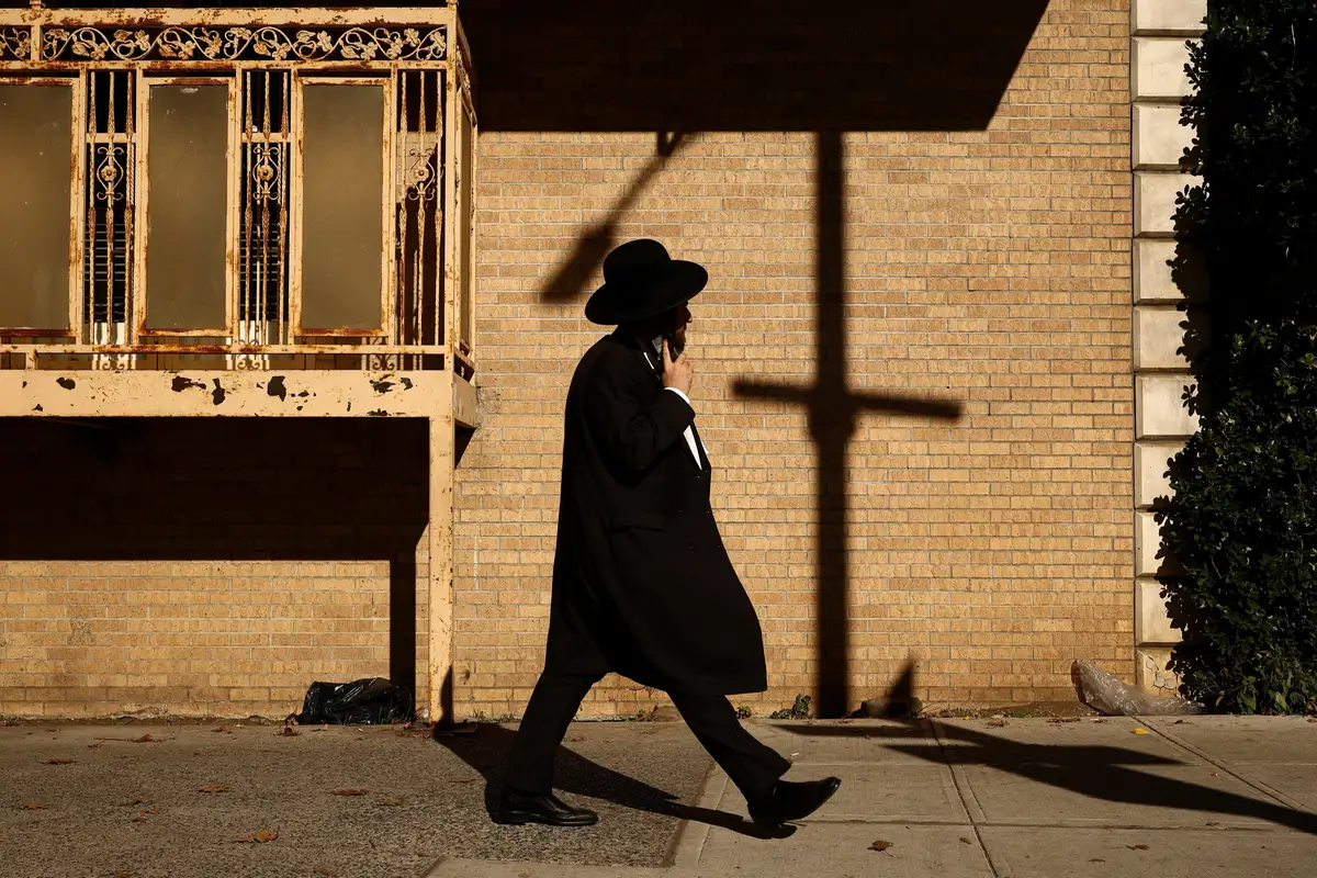 ‘100 Orthodox families fleeing New York for new Florida Jewish community’ as antisemitism surges