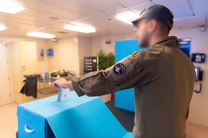 Gaza, Lebanon and Syria: 850 polling stations open for IDF early voting – EJP