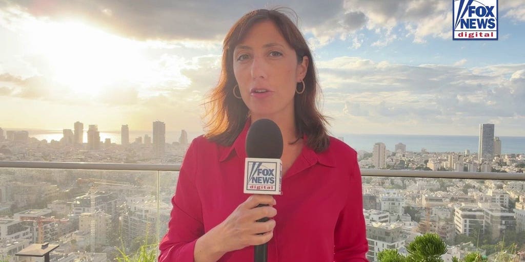 Netanyahu loses majority as Israel’s political parties seek path to new government | Fox News Video