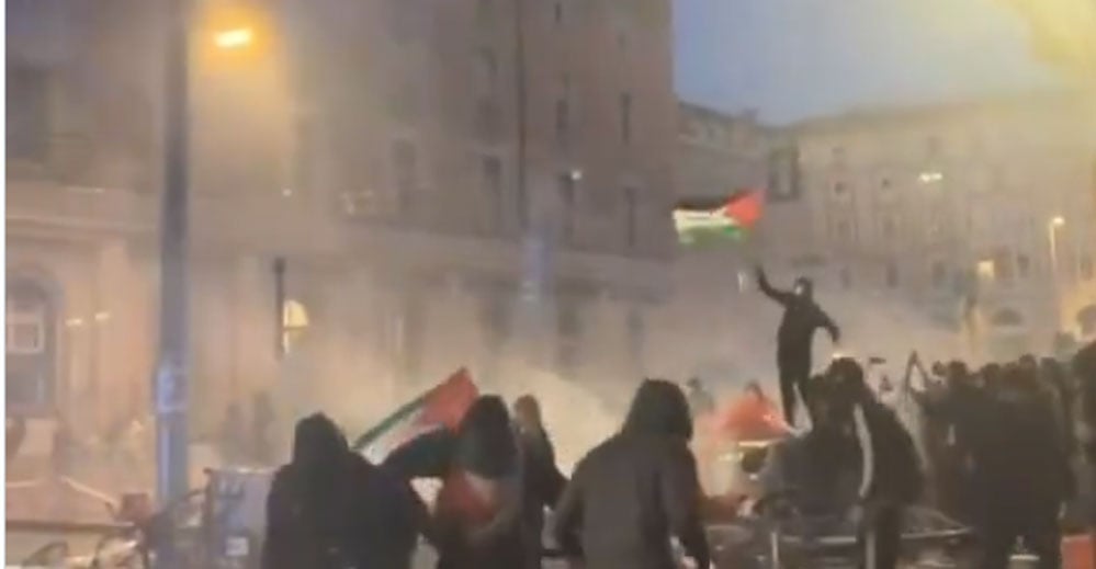 Why Rioters Wave the ‘Palestinian’ Flag | Frontpage Mag
