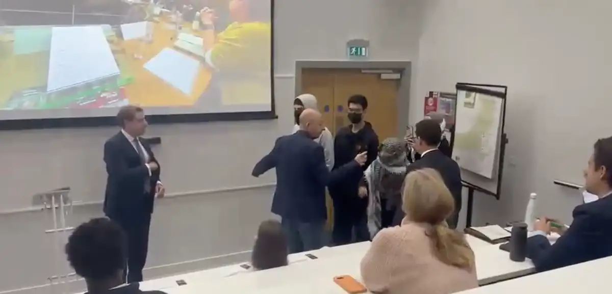 I will not be intimidated, says human rights lawyer after masked Gaza mob storms his lecture screaming ‘war criminal’