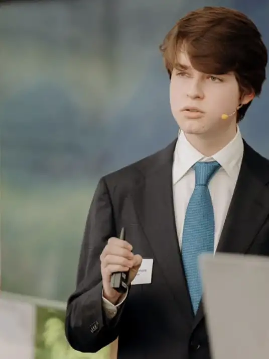 Science prodigy, 16, from Belgium heading to Israel to do university research